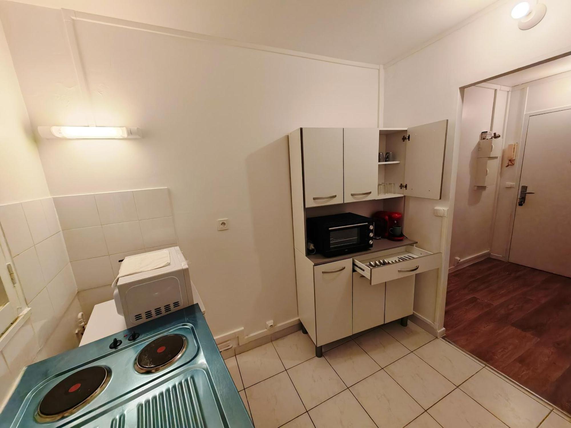 Apartamento F1 Equipe Avec Ascenseur, Parking Et Pres Des Transports Argenteuil Exterior foto